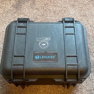 Lekufee Waterproof Black Hard Shell Camera Case